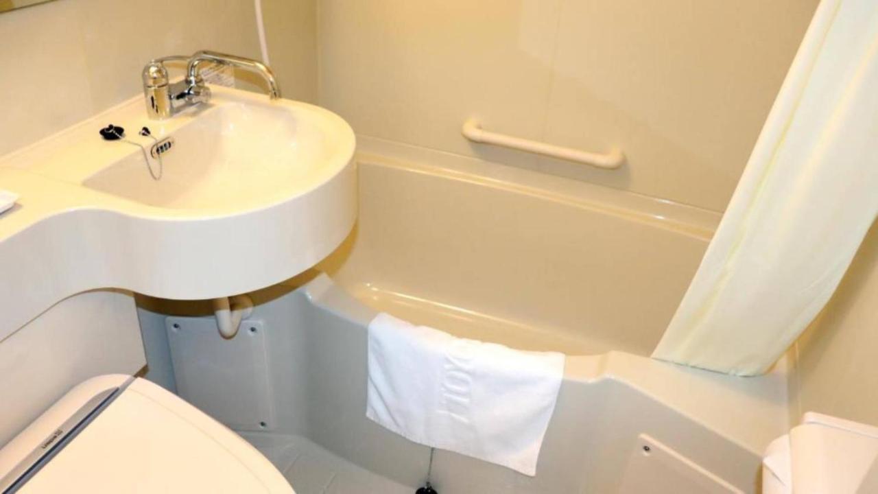 Toyoko Inn Marugame Ekimae Esterno foto