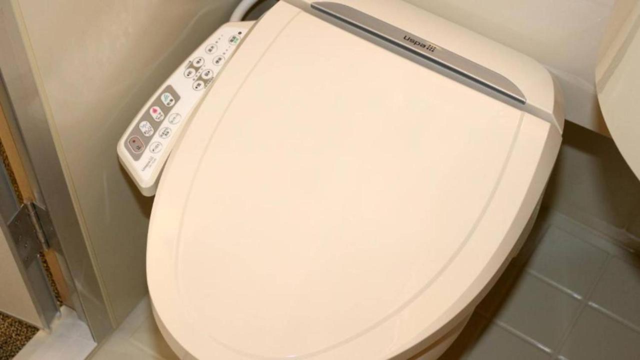 Toyoko Inn Marugame Ekimae Esterno foto