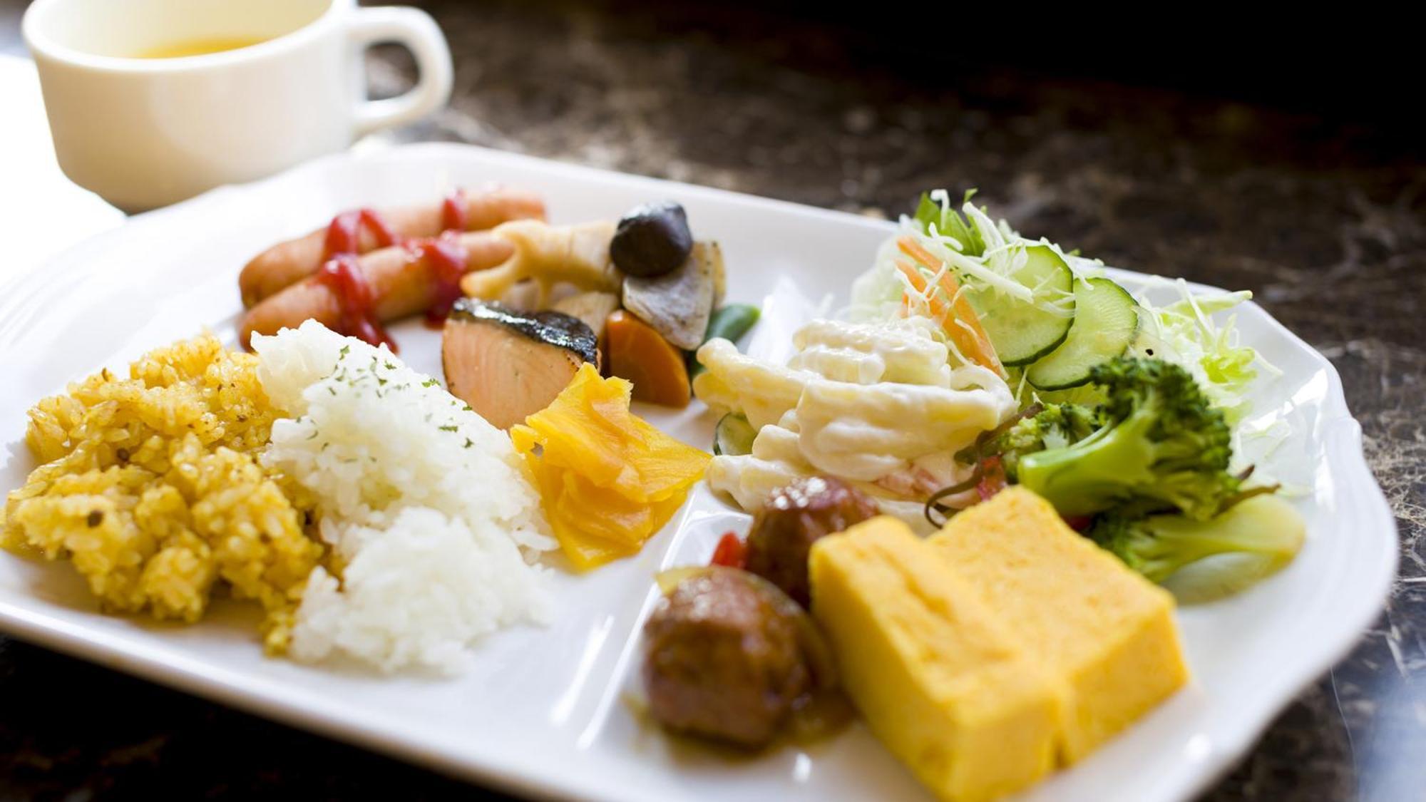 Toyoko Inn Marugame Ekimae Esterno foto